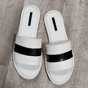 Zara white and black slides